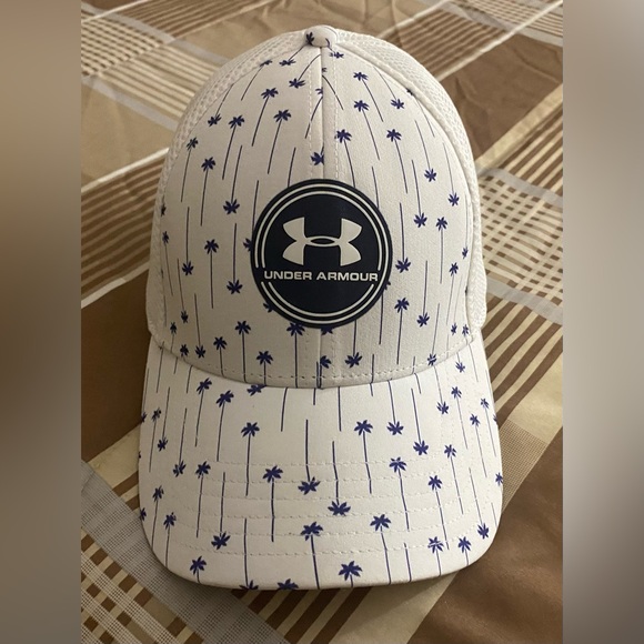 Under Armour Golf Hat Size S/M Men’s NWT - Picture 1 of 4